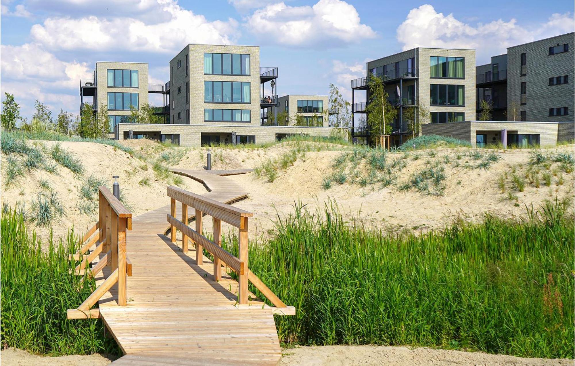 Nice Home In Lembruch-Duemmer See With Sauna 외부 사진